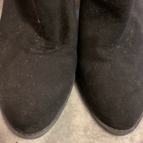 Black suede like boots - Picture 4 of 5